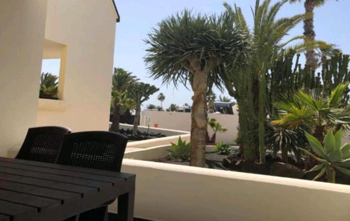 Apartmán Suri Costa Teguise Exteriér fotografie